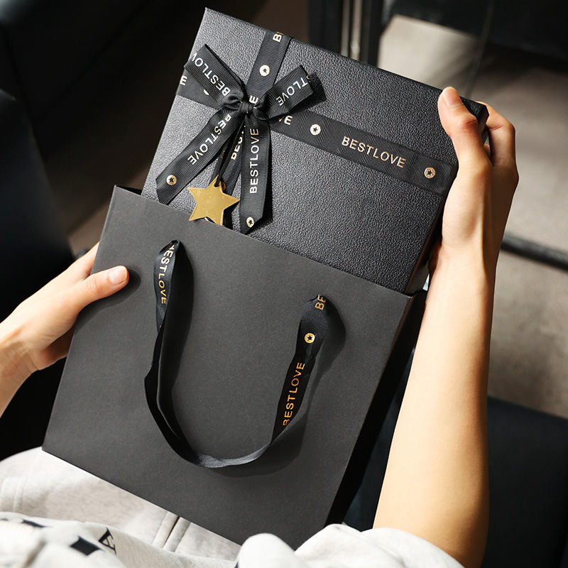 ชุดของขวัญเทียนหอม กลิ่นหอมหรู - Candle Supplies Luxury บทวิจารณ์และราคา